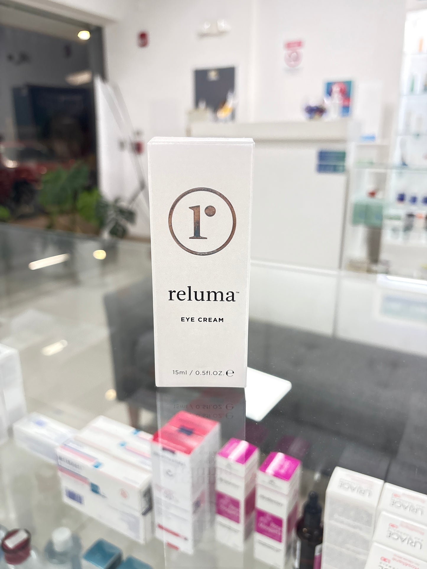 RELUMA EYE CREAM